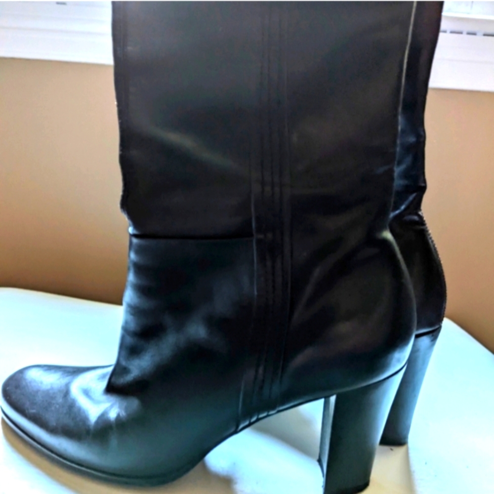 Nickels Black Leather Vintage Heeled Boots Size 8 Women's